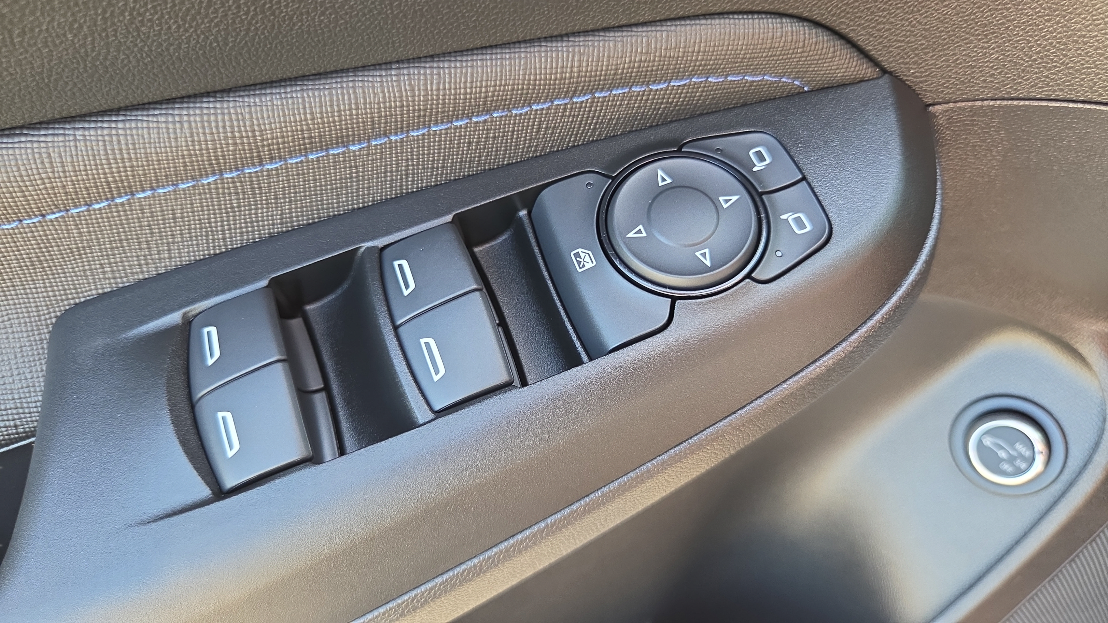 Certified 2026 Buick Envista Sport Touring w/ Convenience I Package FWD image 28