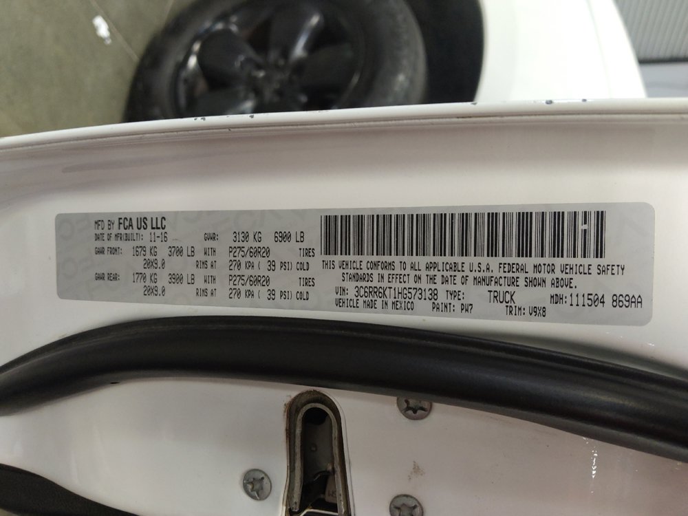 Used 2017 RAM 1500 Express RWD image 33