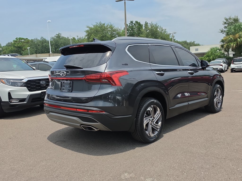 Used 2023 Hyundai Santa Fe SEL FWD image 8