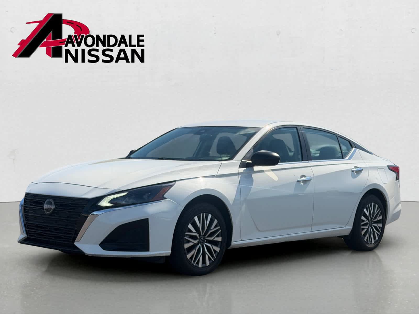 Certified 2025 Nissan Altima 2.5 SV AWD/4WD image 2