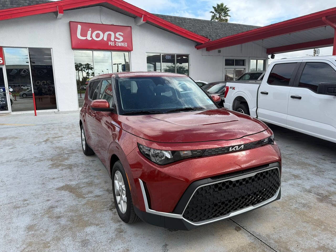 Used 2024 Kia Soul LX w/ Option Group 015 image 2