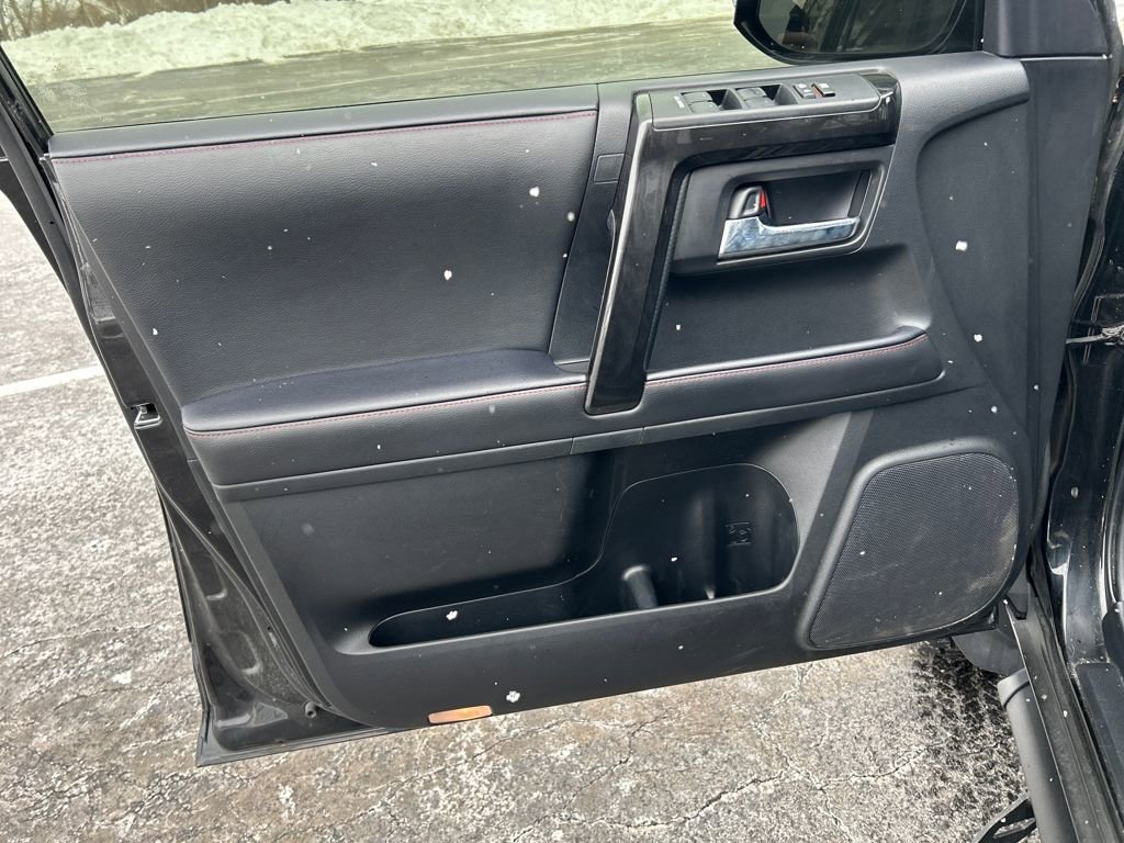 Certified 2023 Toyota 4Runner TRD Off-Road Premium image 11