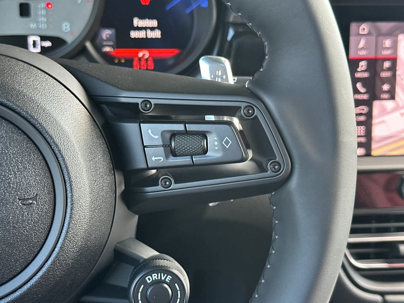 New 2026 Porsche Macan S AWD/4WD image 28