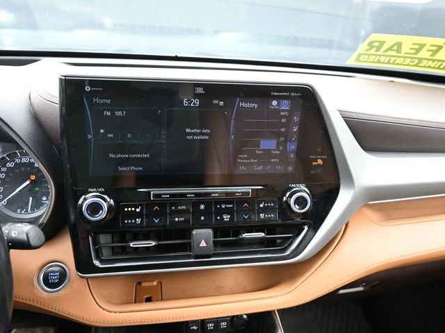 Used 2021 Toyota Highlander Platinum image 20