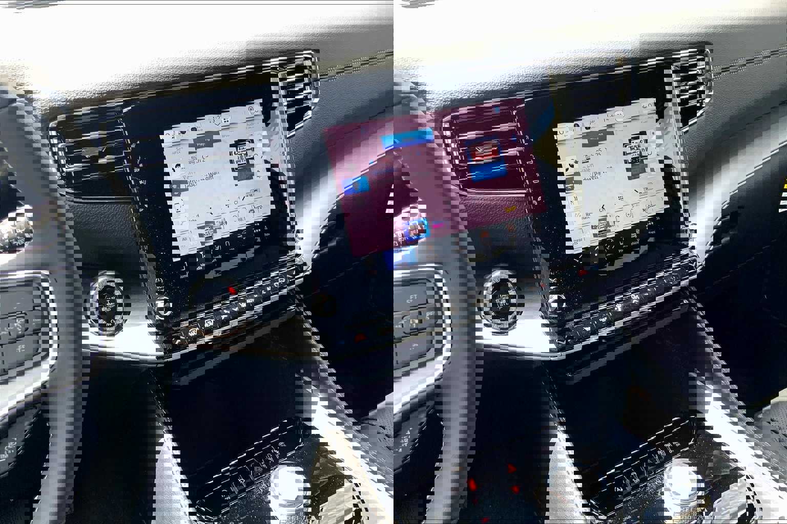 New 2025 Jeep Wagoneer 4WD w/ Convenience Group I image 6