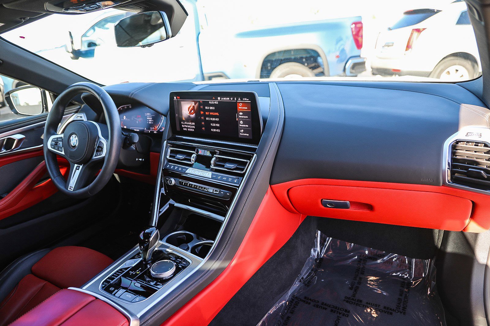 Used 2025 BMW 840i Convertible w/ Comfort Seating Package image 13