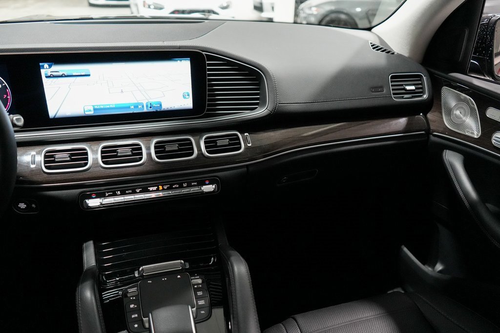 Used 2024 Mercedes-Benz GLS 450 4MATIC image 20