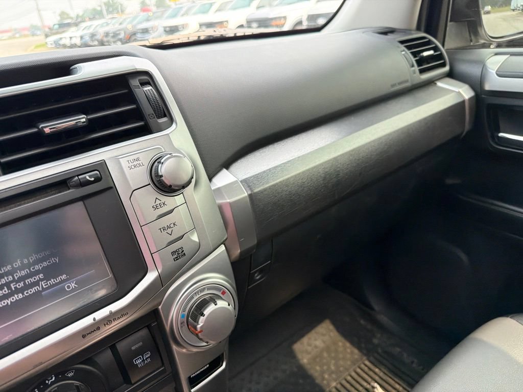 Used 2016 Toyota 4Runner SR5 Premium AWD/4WD image 12