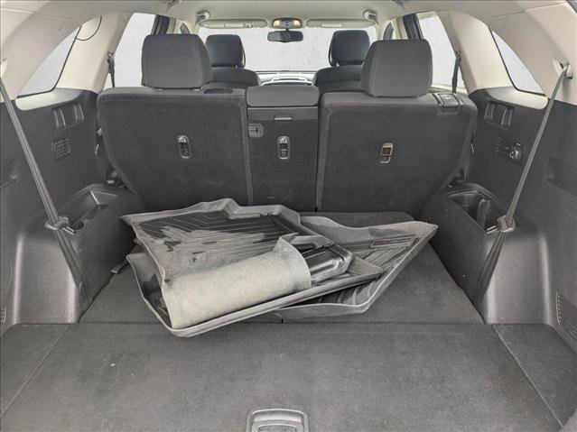 Used 2016 Kia Sorento LX w/ LX Convenience Package image 6