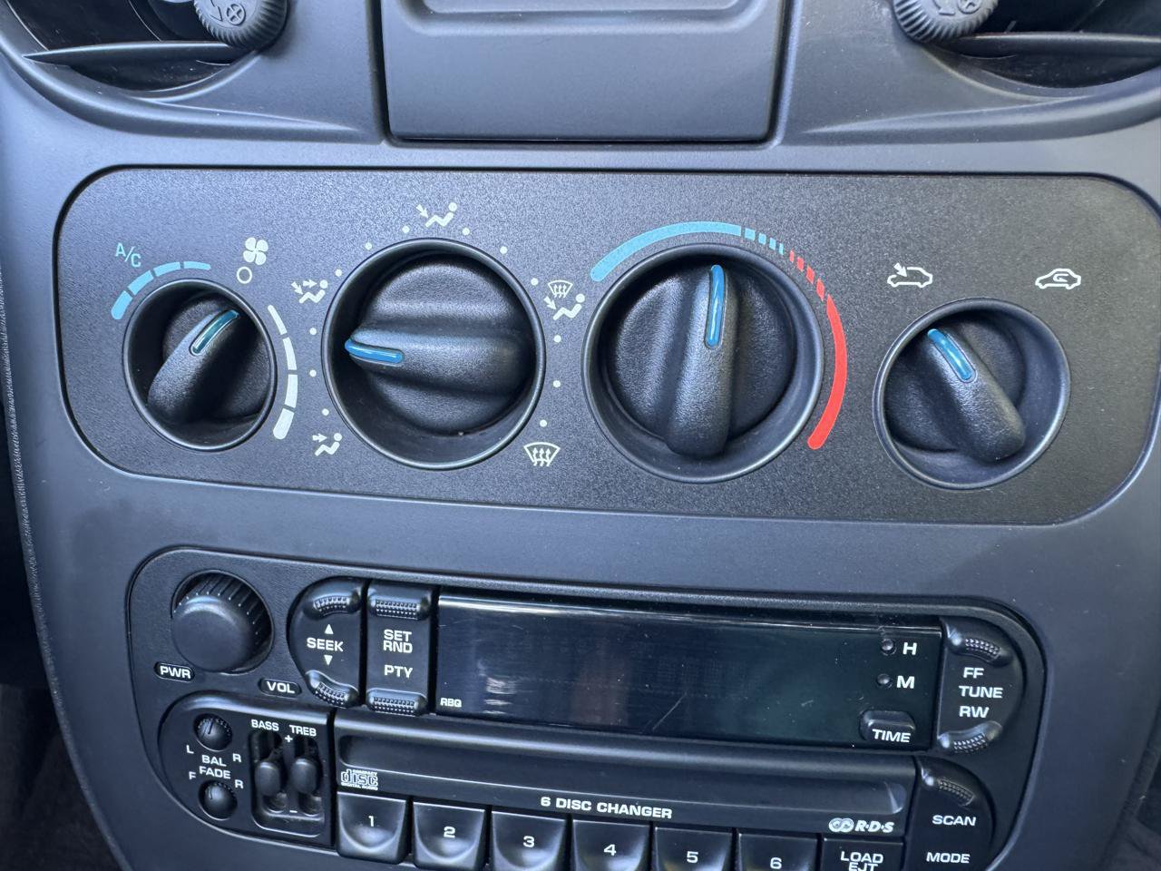 Used 2005 Chrysler PT Cruiser GT FWD image 33