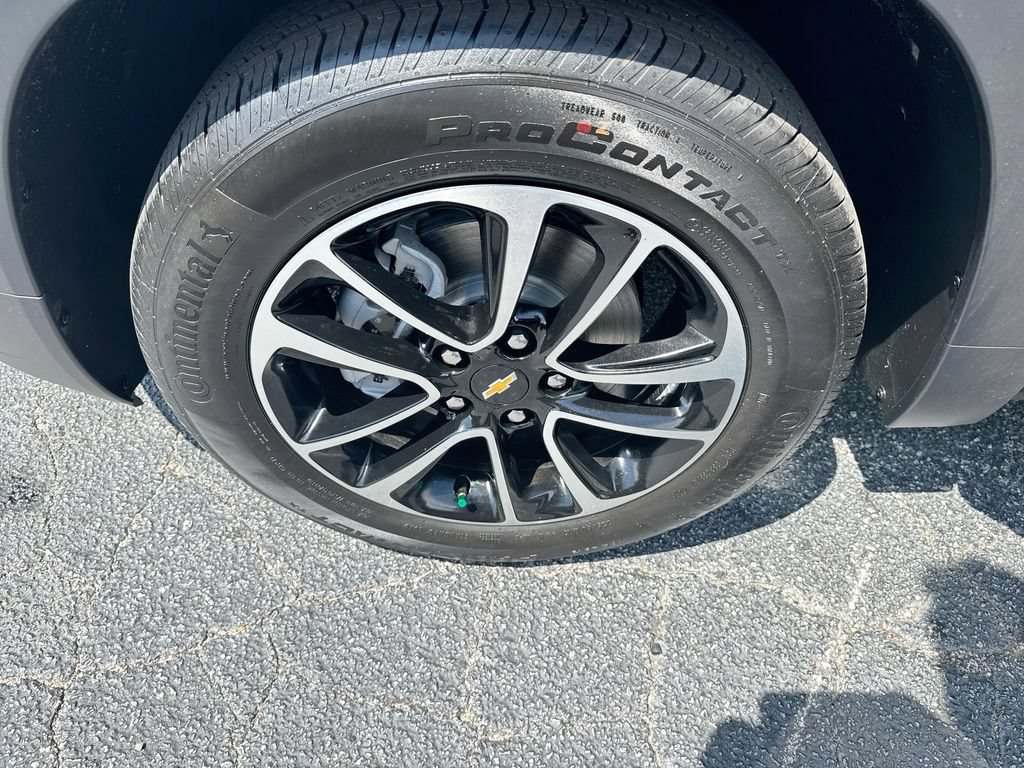 New 2026 Chevrolet TrailBlazer LT w/ LT Cold Weather Package FWD image 12