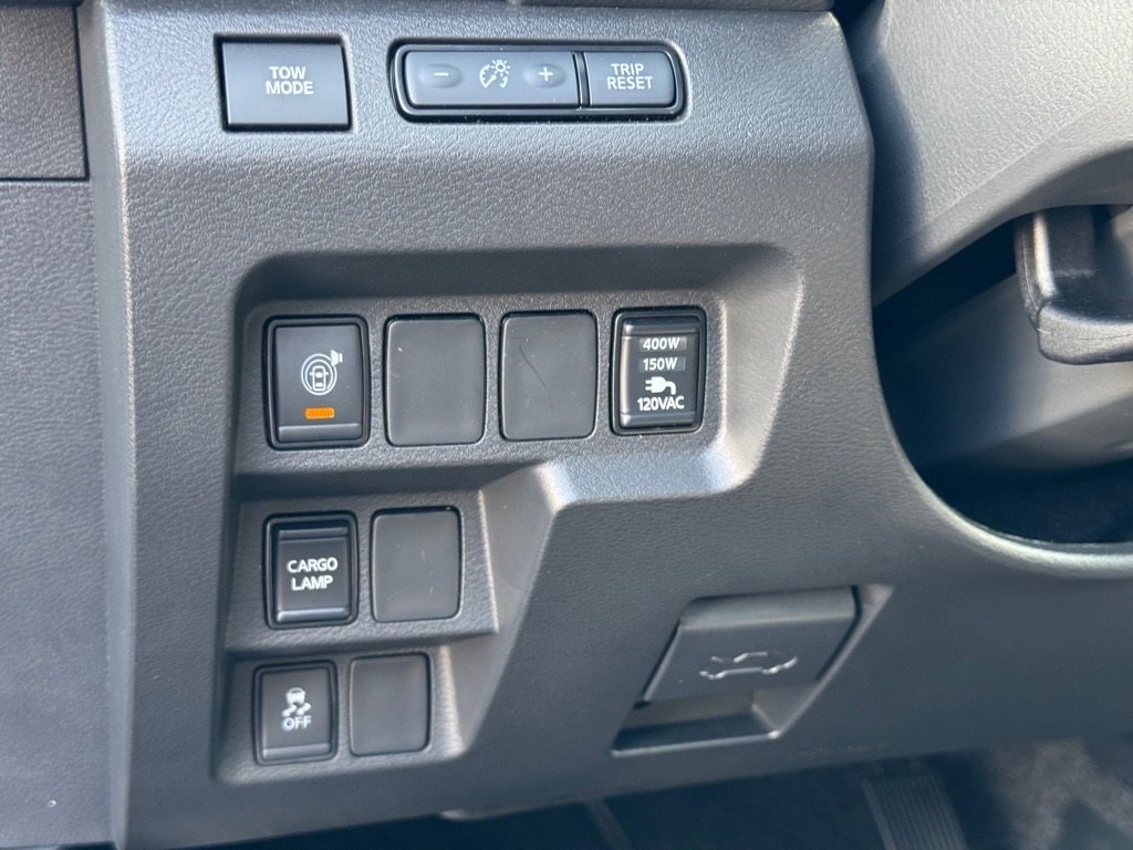 New 2025 Nissan Frontier SV w/ SV Convenience Package image 16