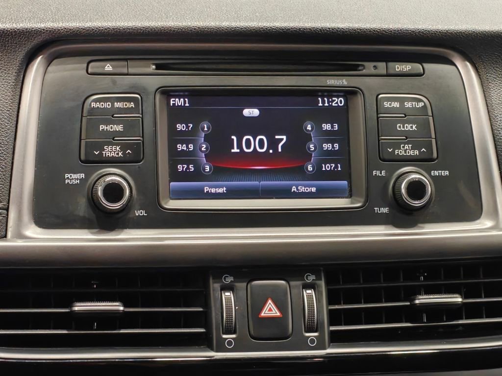 Used 2017 Kia Optima LX FWD image 6