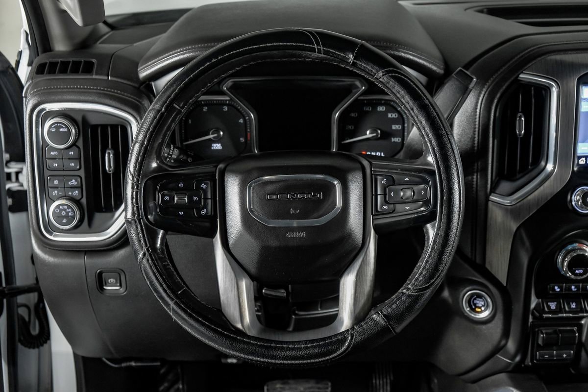 Used 2020 GMC Sierra 2500 Denali w/ Technology Package AWD/4WD image 16