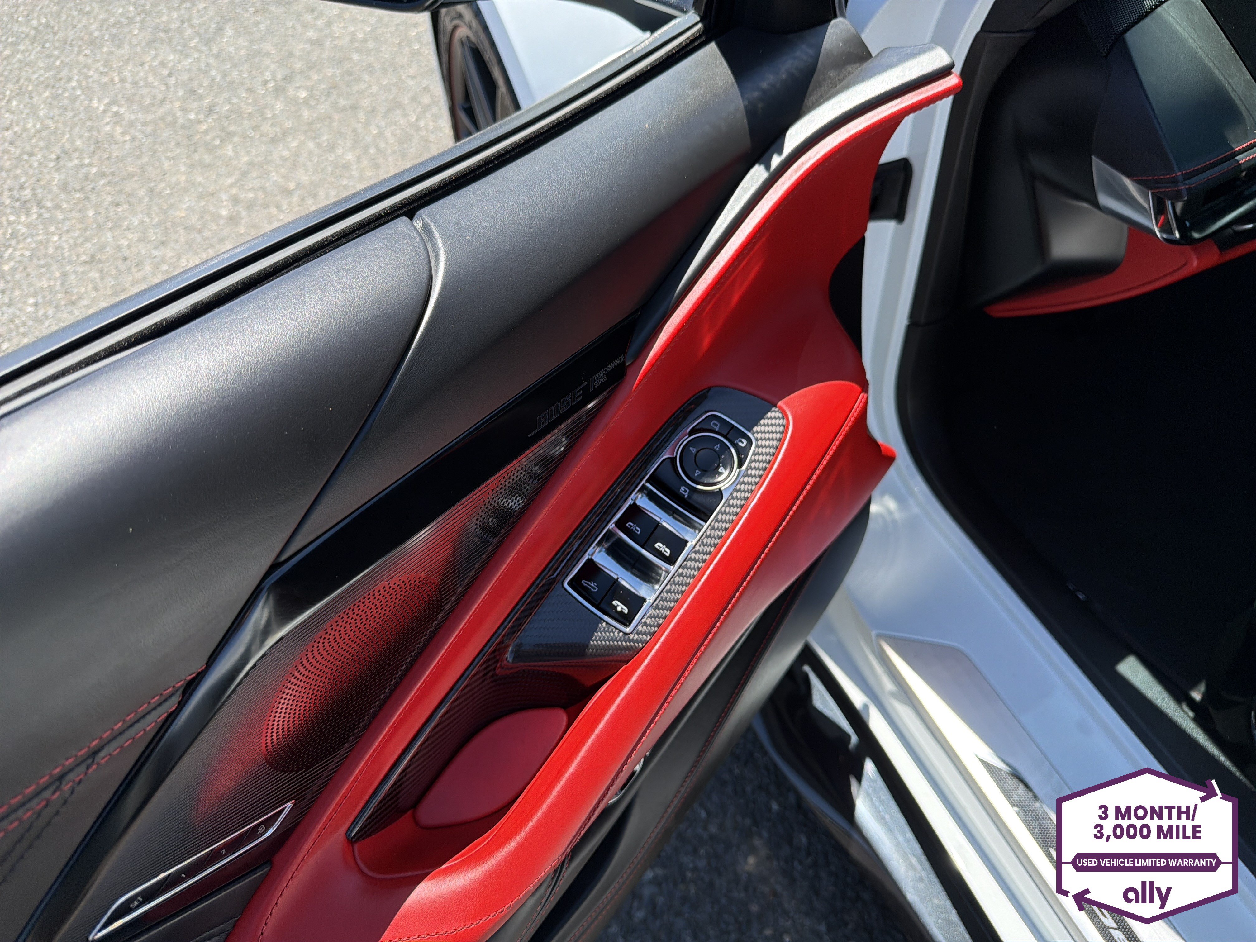 Used 2025 Chevrolet Corvette Z06 RWD image 10