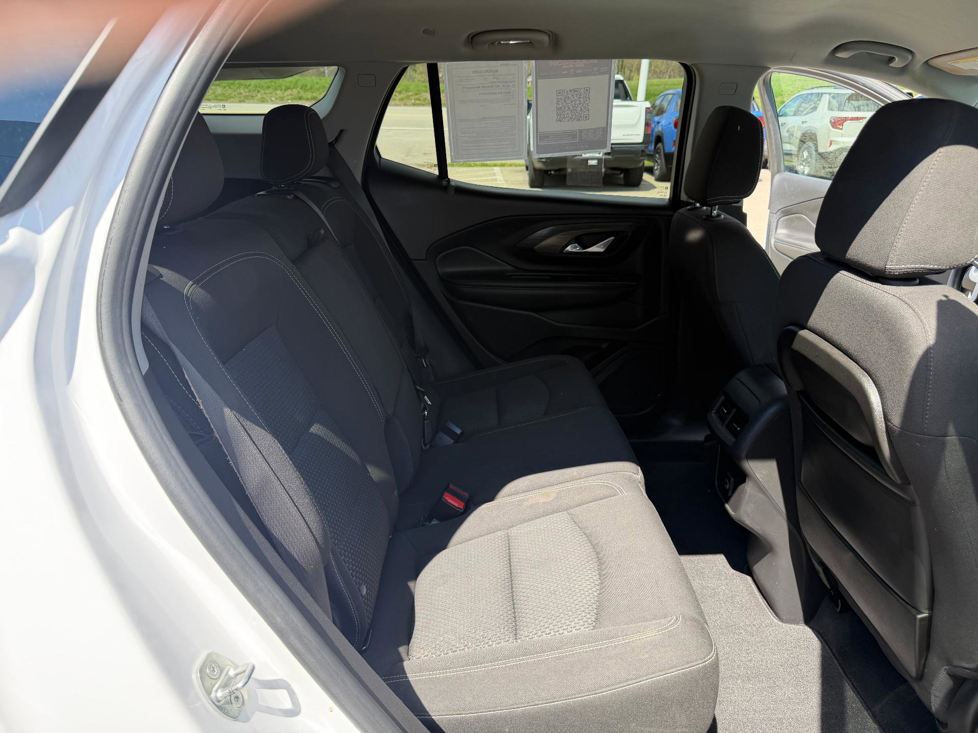 Used 2023 GMC Terrain SLE w/ Driver Convenience Package image 38