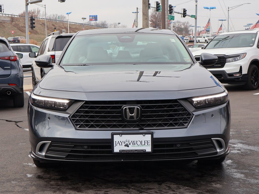 Certified 2023 Honda Accord Touring image 2