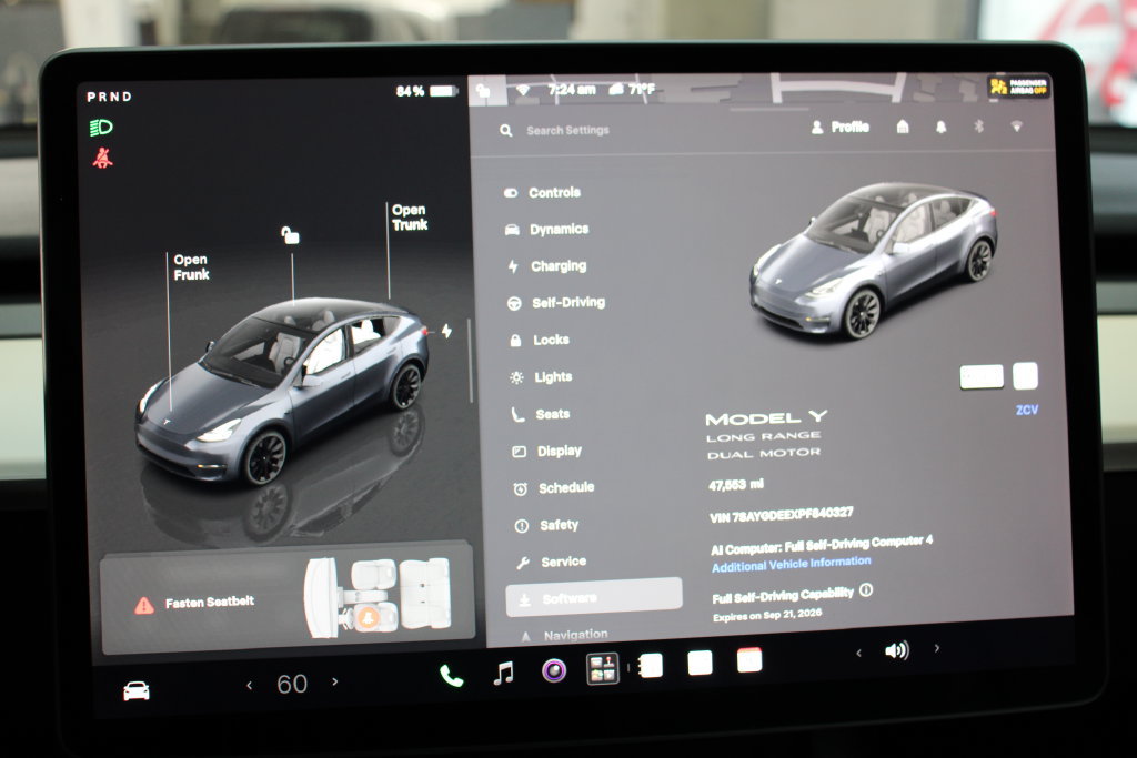 Used 2023 Tesla Model Y Long Range AWD/4WD image 13