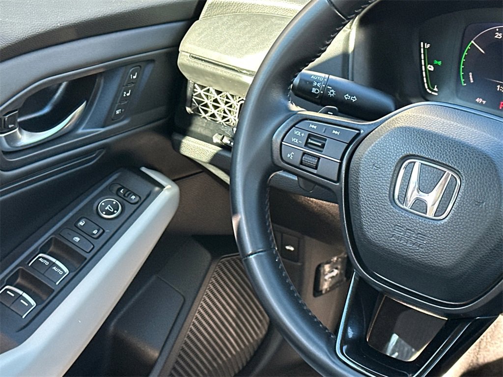 Used 2023 Honda Accord EX-L image 19