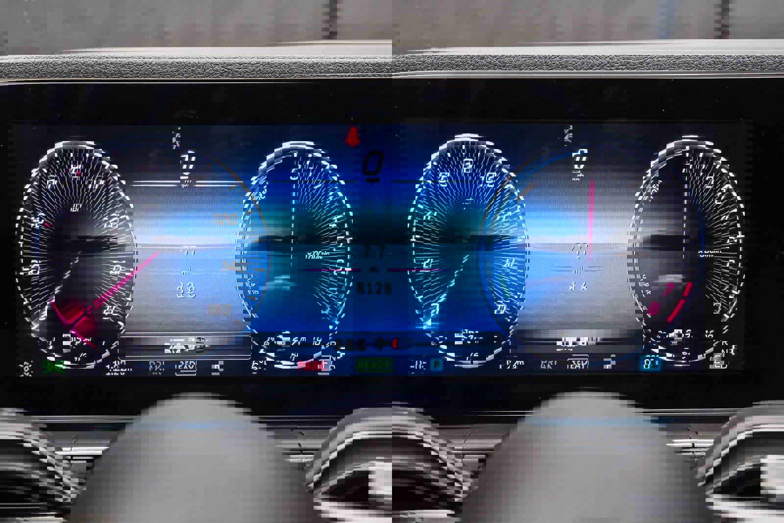 Certified 2024 Mercedes-Benz GLE 450e 4MATIC image 33