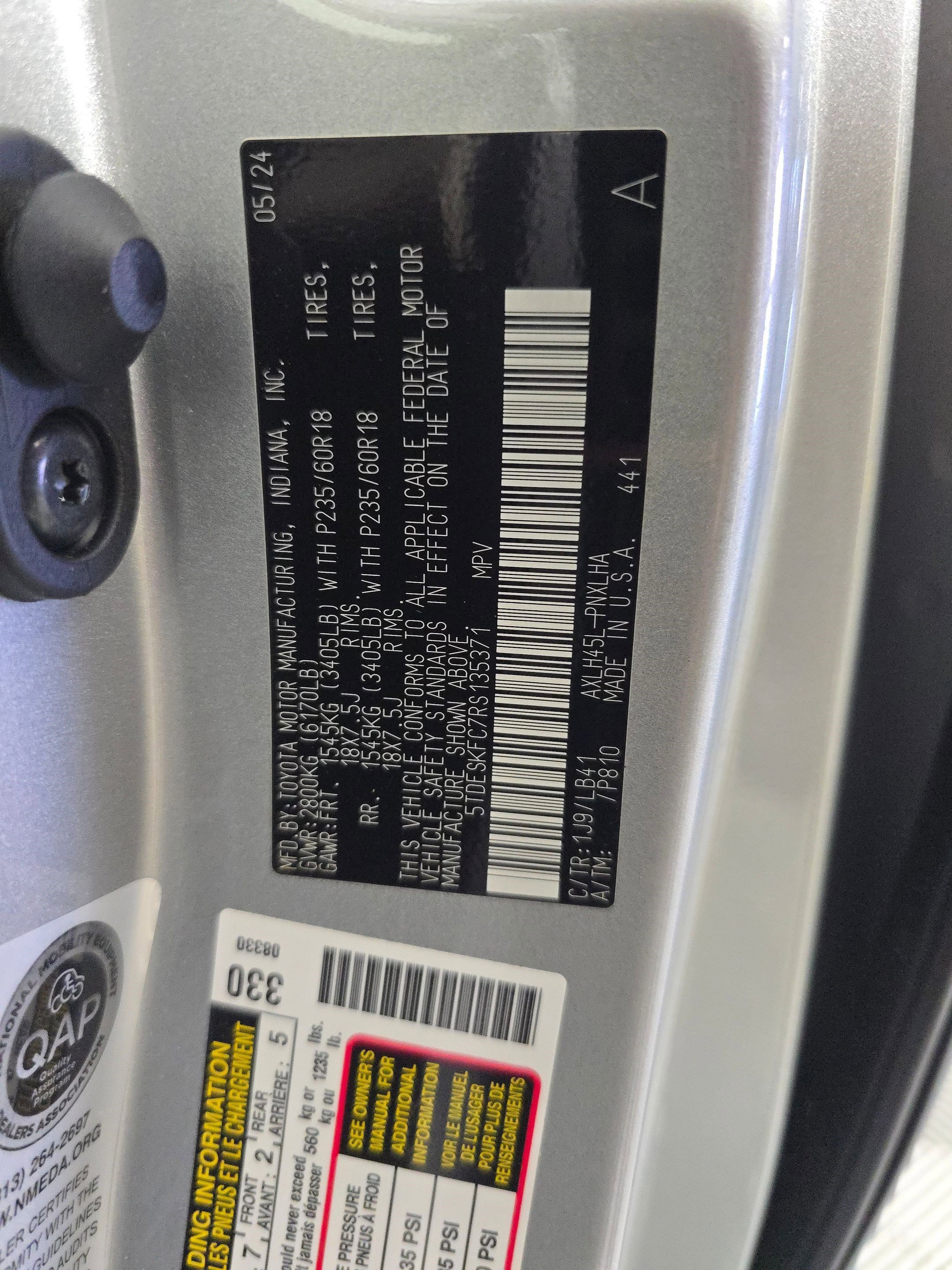 Used 2024 Toyota Sienna Platinum image 21