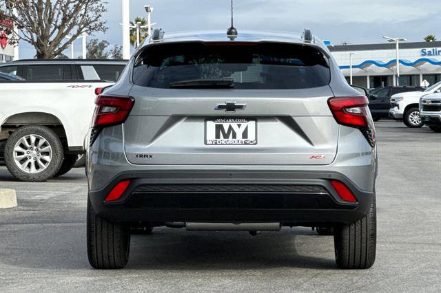 New 2026 Chevrolet Trax RS w/ Sunroof Package image 5