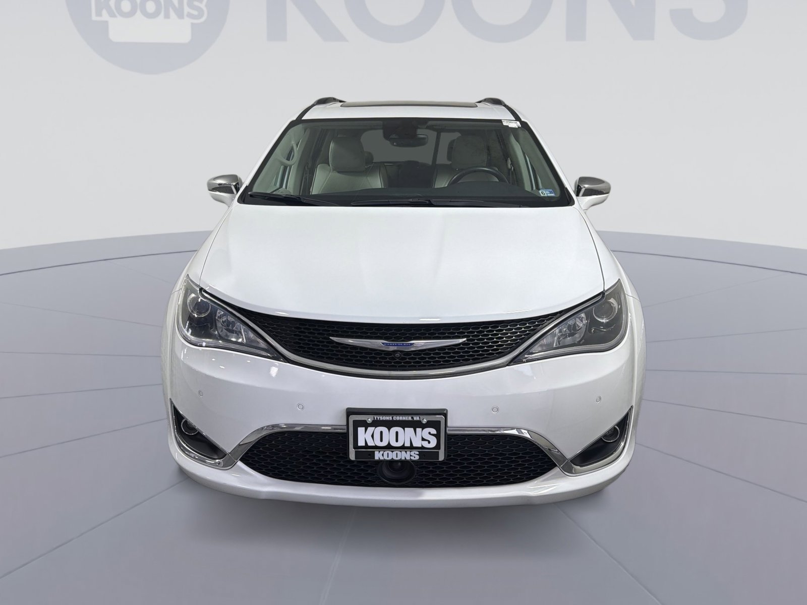 Used 2019 Chrysler Pacifica Limited w/ Tire & Wheel Group image 11