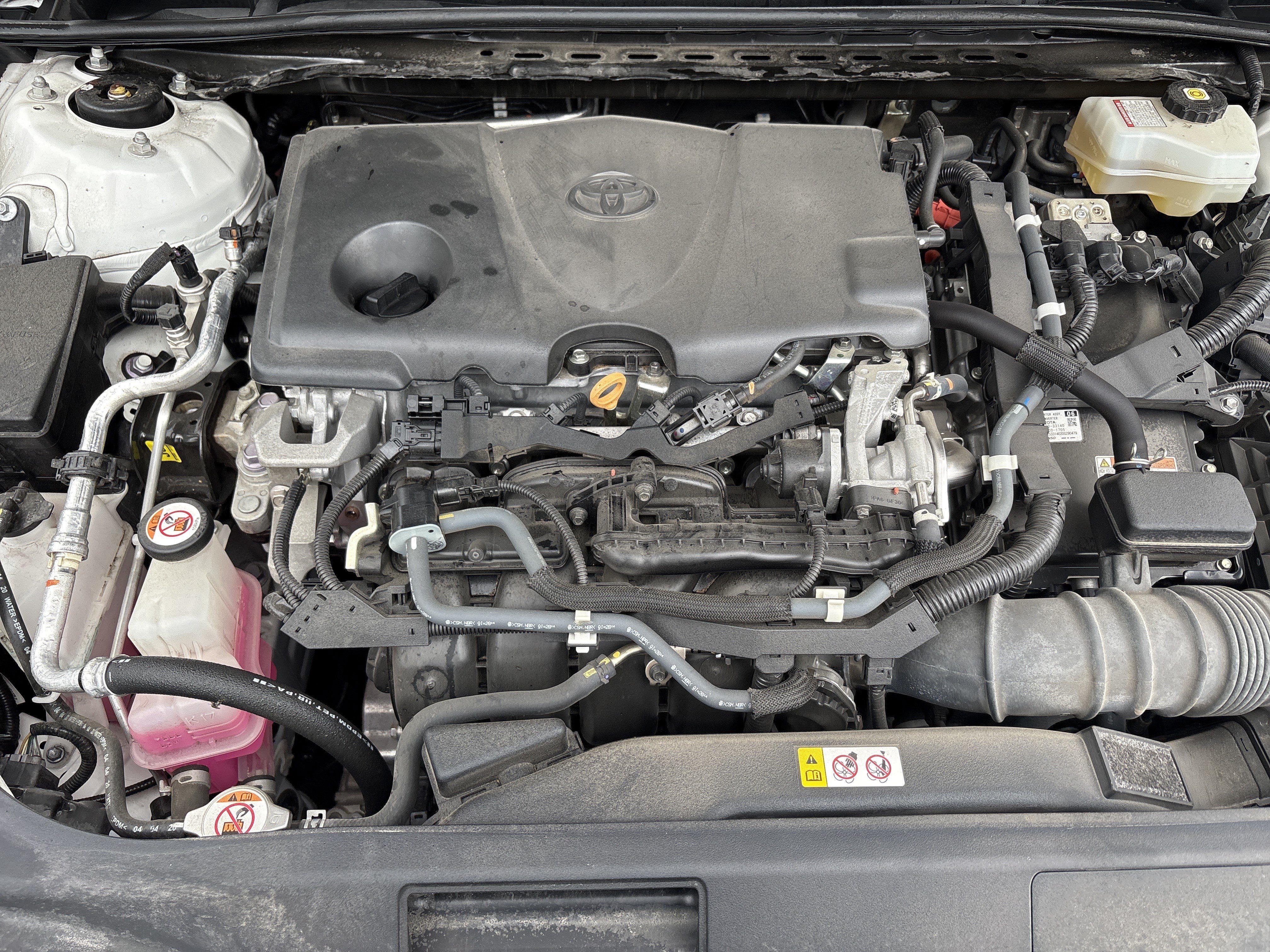 Used 2021 Toyota Avalon XLE w/ Moonroof Package FWD image 34