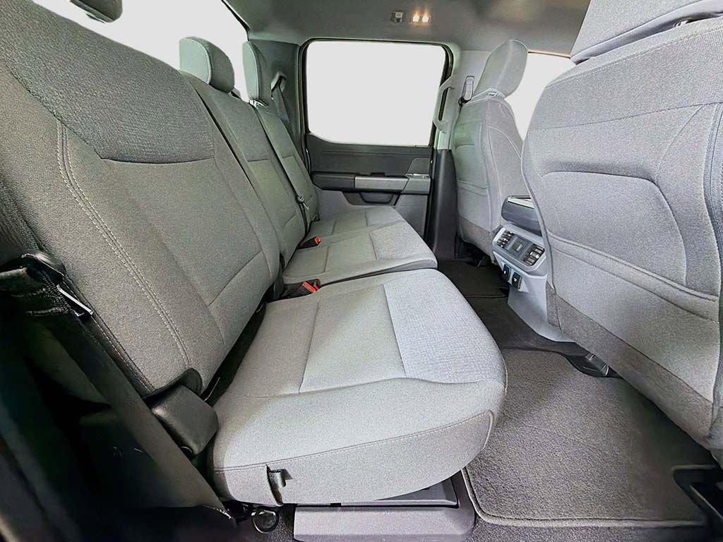 Used 2025 Ford F150 XLT w/ Equipment Group 301A Standard image 21