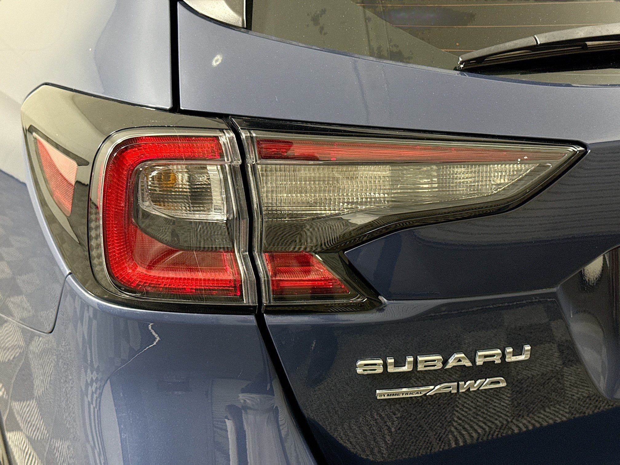 Used 2025 Subaru Outback AWD/4WD image 35