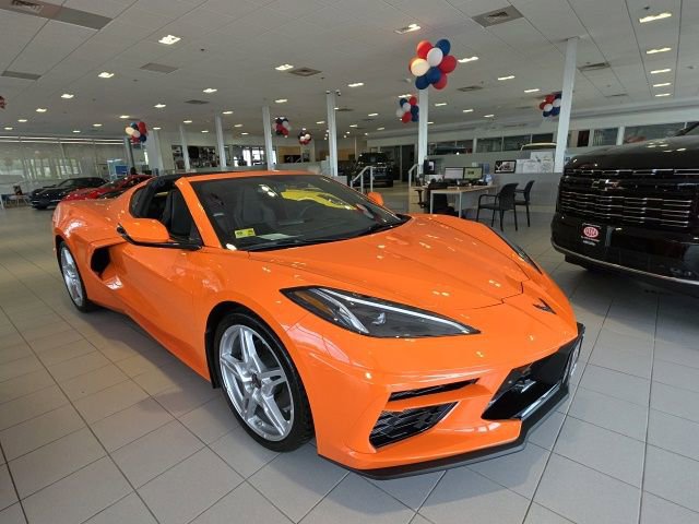 Used 2023 Chevrolet Corvette Stingray Coupe w/ 1LT RWD image 1