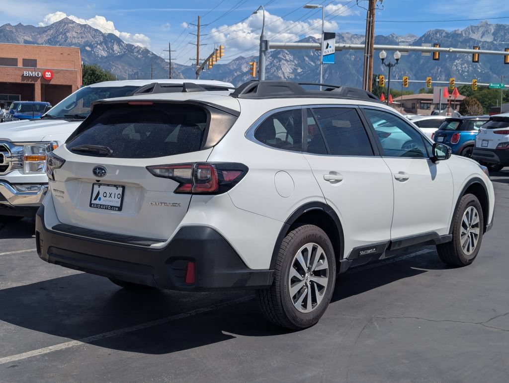Used 2021 Subaru Outback Premium AWD/4WD image 4