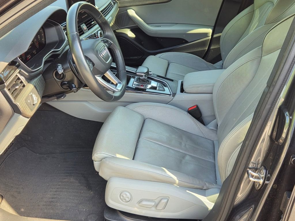 Used 2022 Audi A4 2.0T Premium Plus image 11
