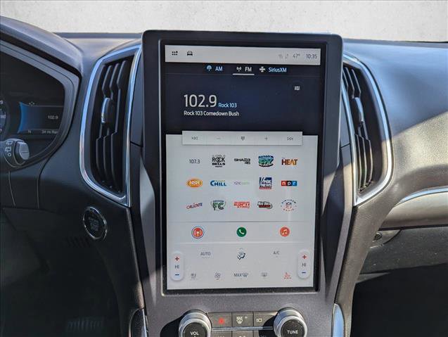 Used 2022 Ford Edge Titanium image 17