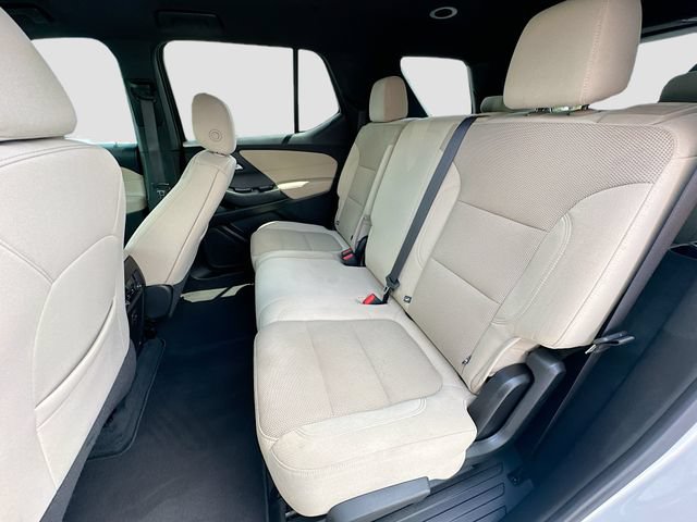 Used 2022 Chevrolet Traverse LS FWD image 22