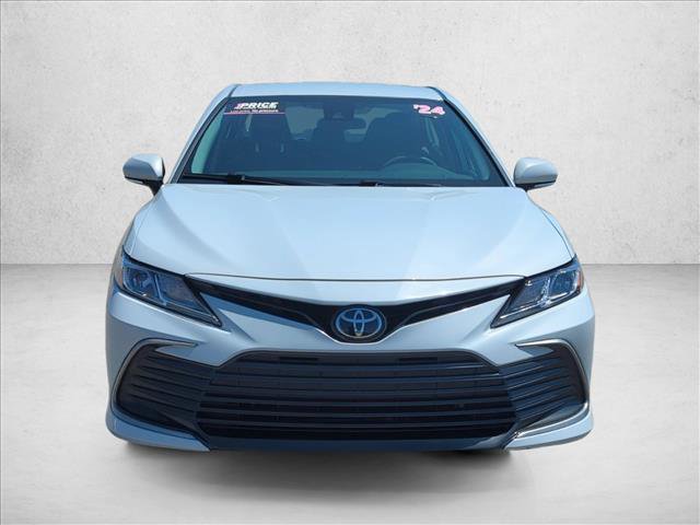 Used 2024 Toyota Camry LE AWD/4WD image 2