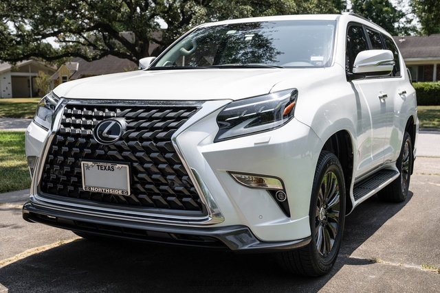 Used 2023 Lexus GX 460 Luxury w/ Sport Design Package AWD/4WD image 14
