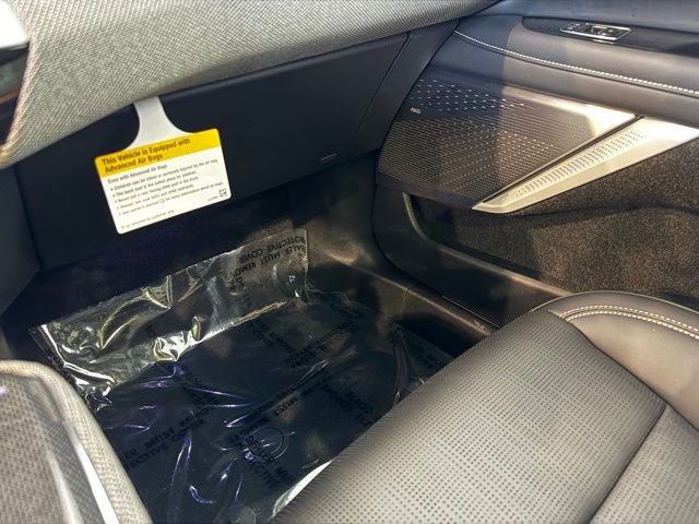 New 2026 Cadillac Optiq Sport 2 image 25