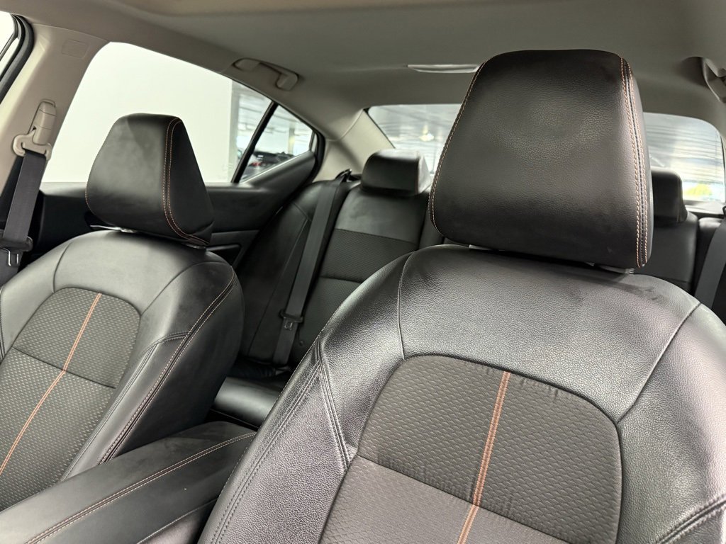 Used 2019 Nissan Altima 2.5 SR w/ SR Premium Package image 18