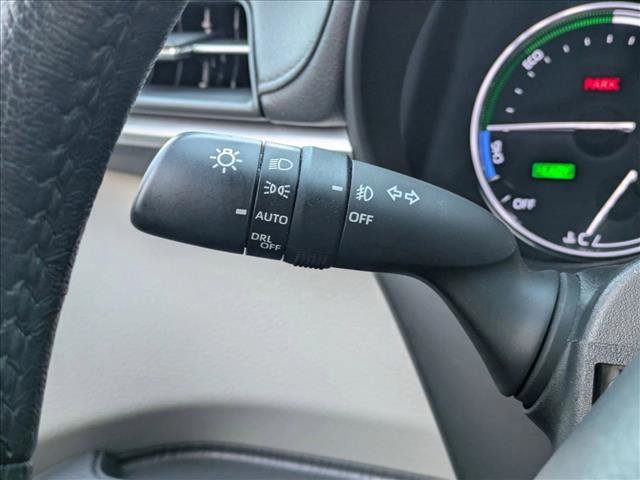 Used 2021 Toyota Sienna Limited FWD image 12