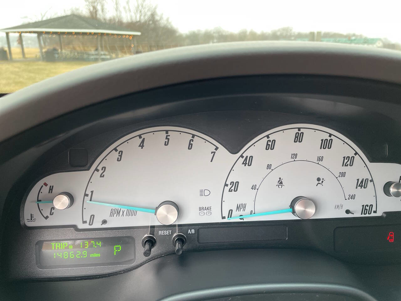 Used 2002 Ford Thunderbird Deluxe image 43