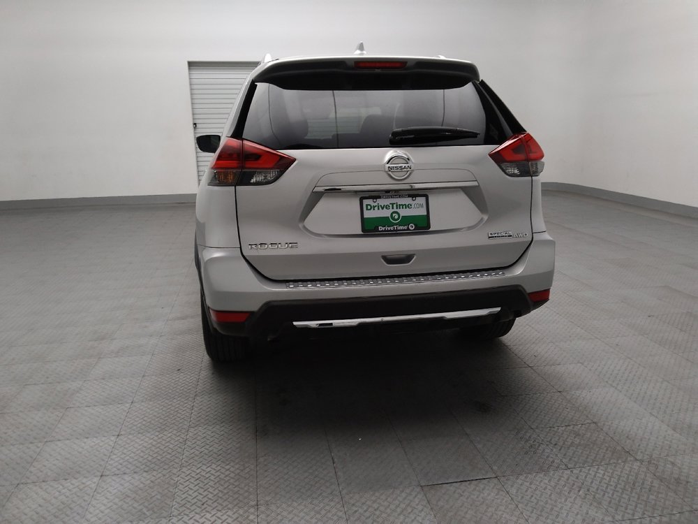 Used 2020 Nissan Rogue S w/ Special Edition Package AWD/4WD image 6