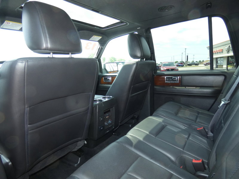 Used 2013 Lincoln Navigator L 4WD w/ HD Trailer Tow Pkg image 24