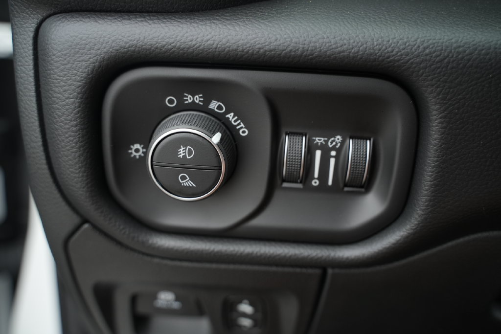 New 2026 RAM 1500 Big Horn AWD/4WD image 31