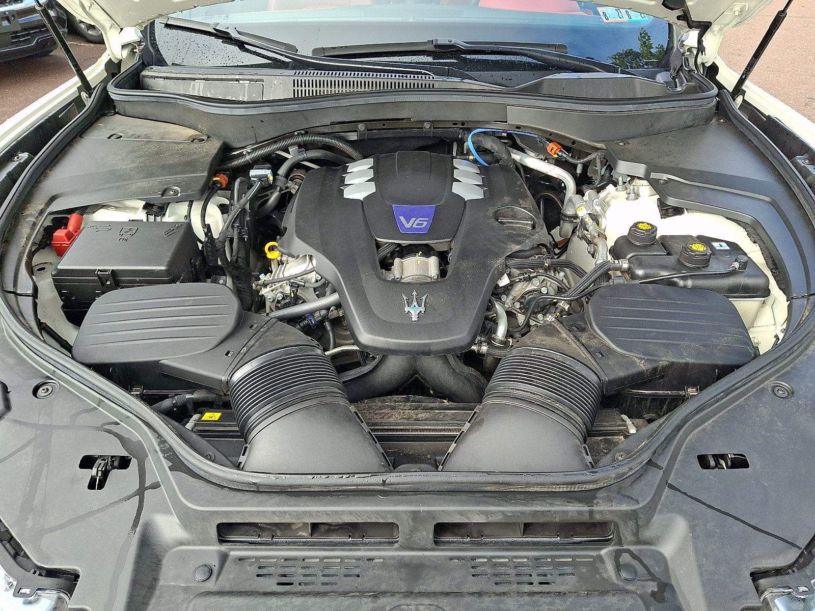 Certified 2023 Maserati Levante Modena AWD/4WD image 29