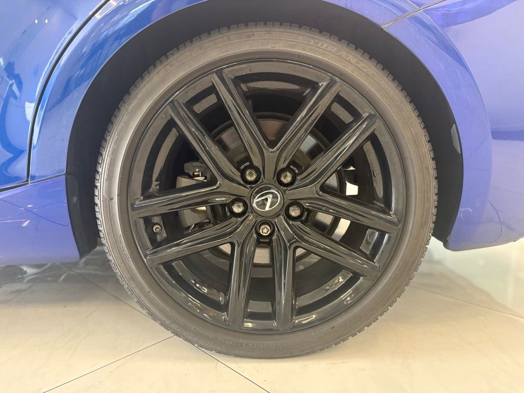Used 2019 Lexus IS 300 F Sport w/ F Sport Package image 38