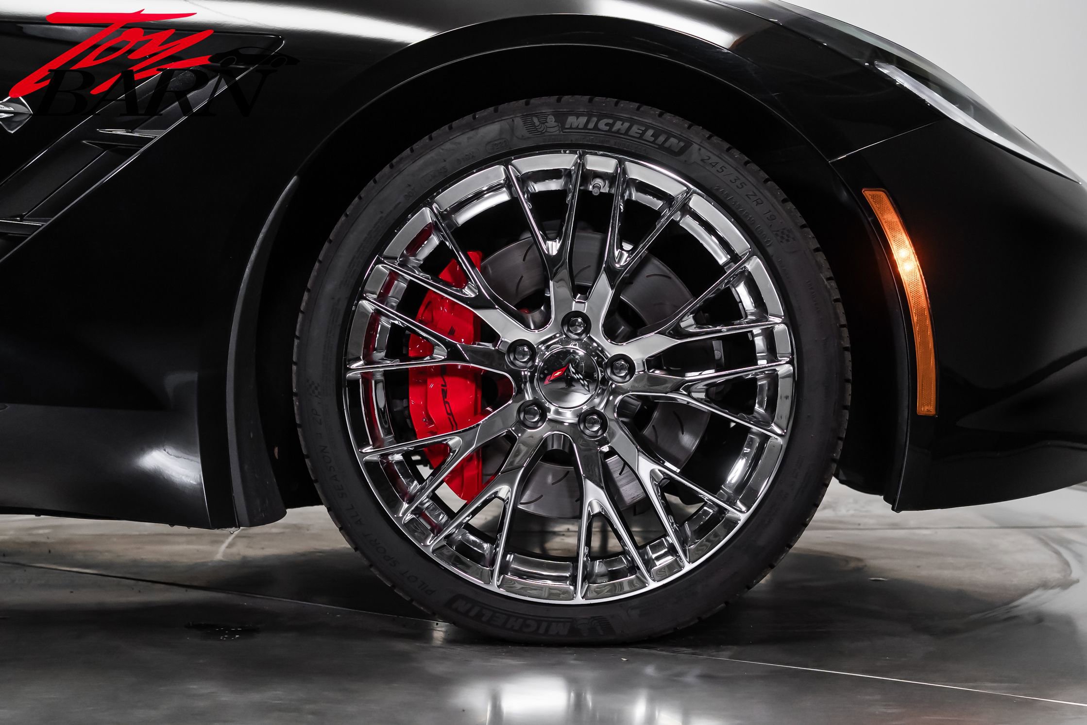Used 2015 Chevrolet Corvette Stingray Convertible w/ 2LT Preferred Equipment Group RWD image 23