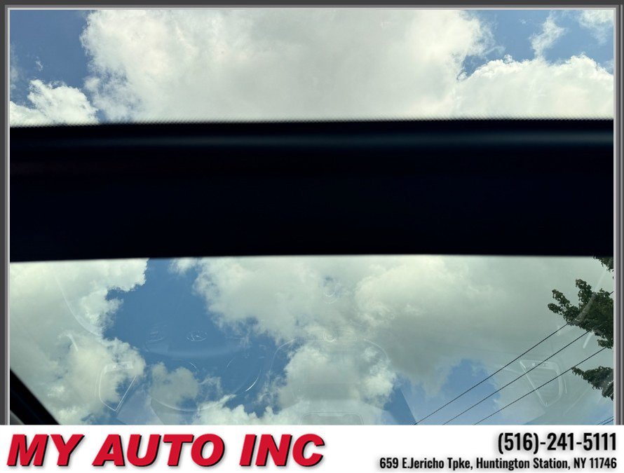 Used 2015 Hyundai Santa Fe GLS w/ Option Group 03 AWD/4WD image 15