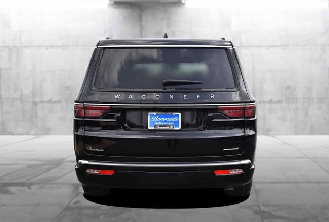 Used 2024 Jeep Wagoneer Series II w/ Flexible Seating Group image 6