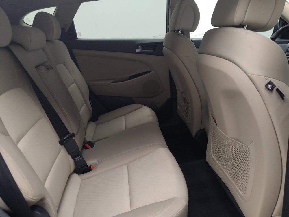 Used 2017 Hyundai Tucson SE w/ SE Popular Package 02 FWD image 19